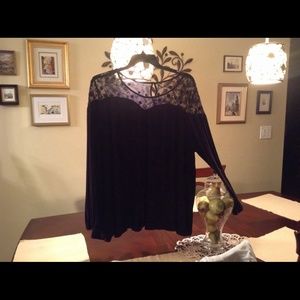 LB Black blouse with lace neck Sz 18/20